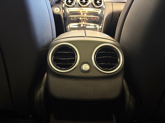 Mercedes-Benz C220 20 of 22
