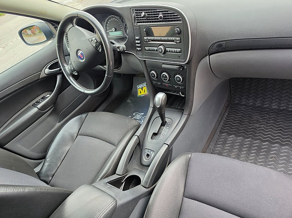 Saab 9-3 16 of 26