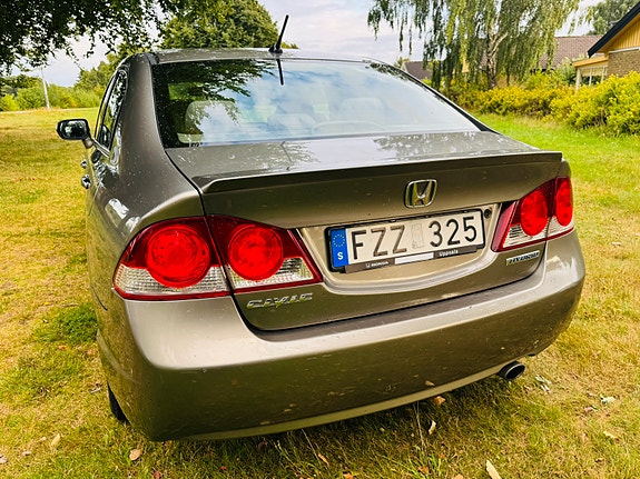 Honda Civic 2 of 6