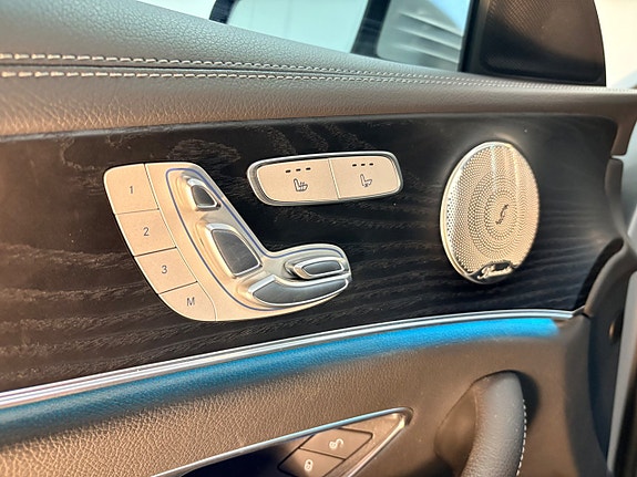 Mercedes-Benz E220 d 13 of 30