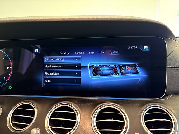 Mercedes-Benz E220 d 21 of 30