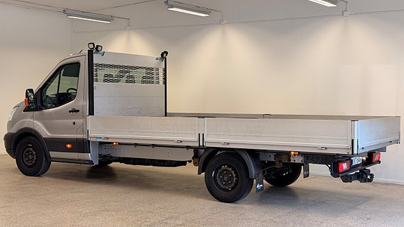 Ford Transit 3 of 11