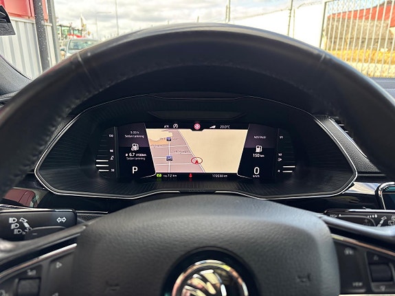 Skoda Superb 27 of 30