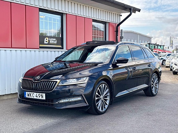 Skoda Superb 2 of 30