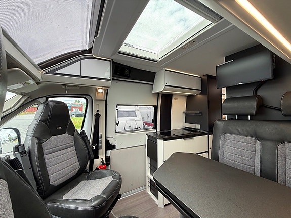 Adria Twin 640 SLB Supreme Automat. 160Hk 21 of 24