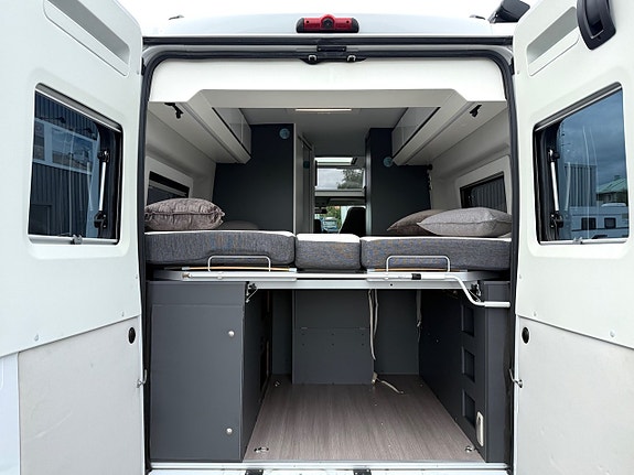Adria Twin 640 SLB Supreme Automat. 160Hk 8 of 24