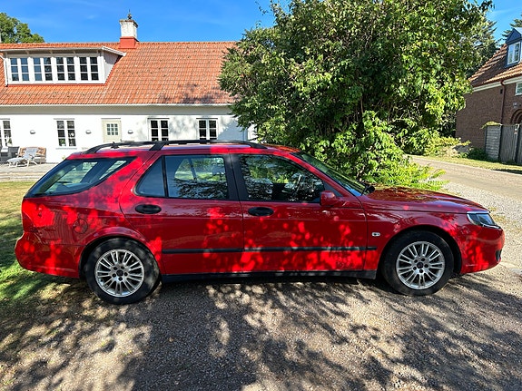 Saab 9-5 5 of 7