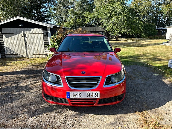 Saab 9-5 3 of 7