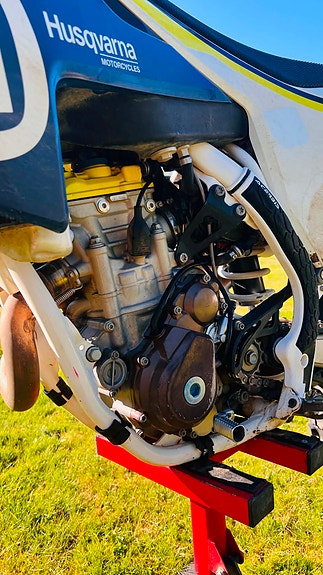 Husqvarna FC 250 3 of 8