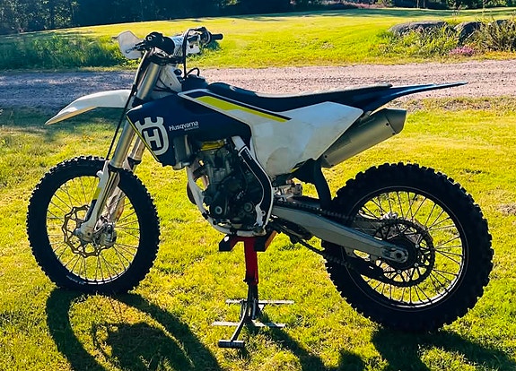 Husqvarna FC 250 7 of 8