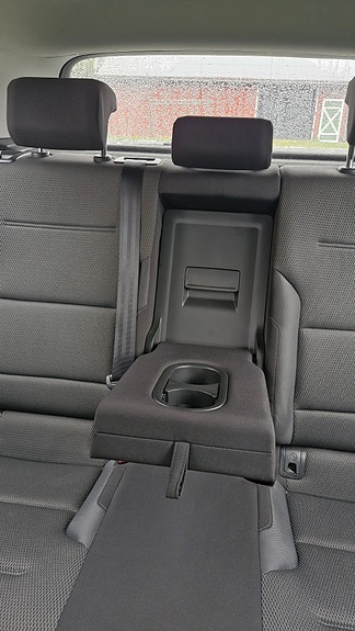 Volkswagen Golf VII 6 of 9