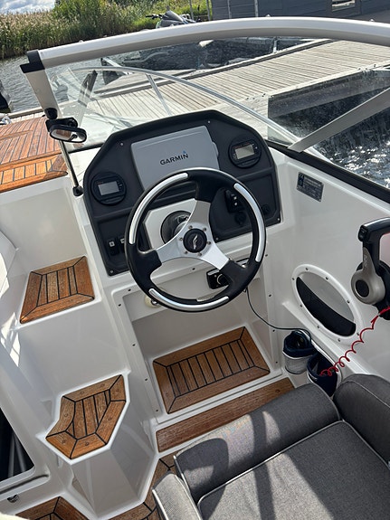 Finnmaster 62DC - Yamaha F150hk 5 of 8