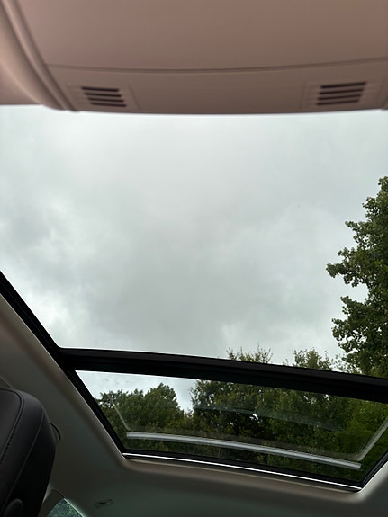 Volkswagen Passat Alltrack 15 of 15