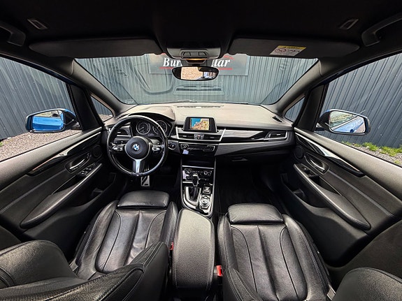 BMW 218d 17 of 17