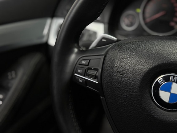 BMW 520d 10 of 16