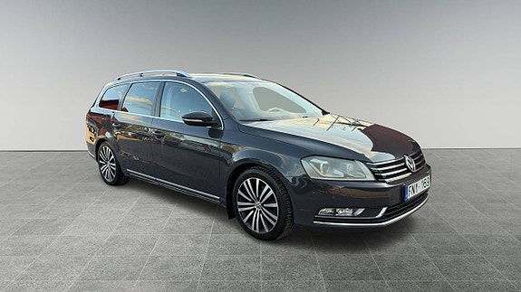 Volkswagen Passat 4 of 9