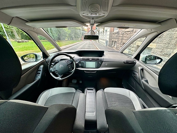 Citroen C4 Picasso 5 of 10
