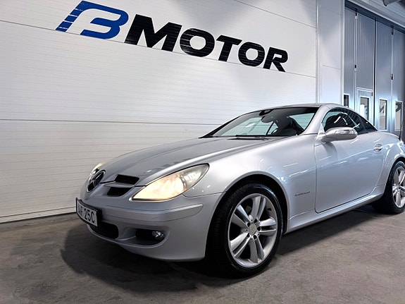Mercedes-Benz SLK200 7 of 14