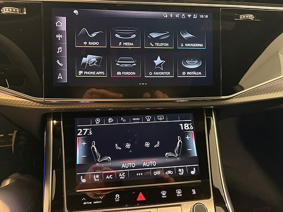 Audi RS Q8 13 of 16