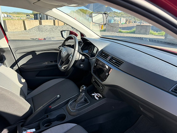 Seat Ibiza 5 of 6