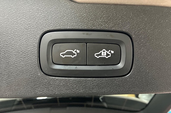Volvo V60 24 of 24