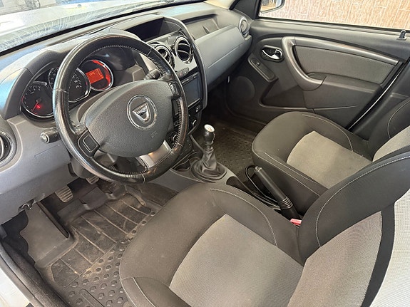 Dacia Duster 5 of 5