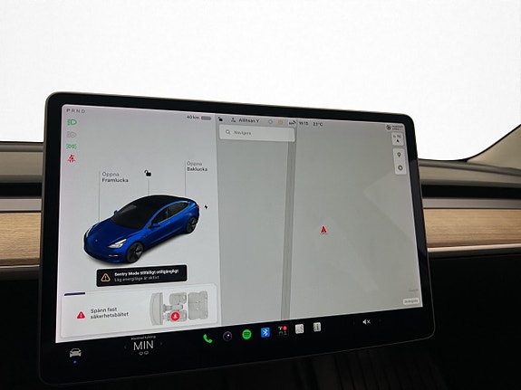 Tesla Model 3 20 of 30