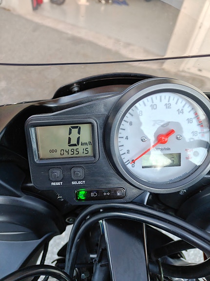 Yamaha YZF-R6 5 of 5