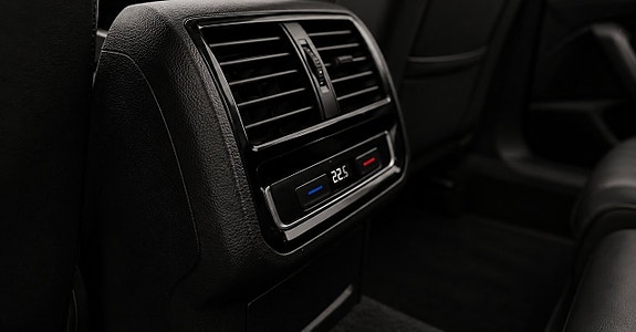 Volkswagen Passat Alltrack 14 of 14