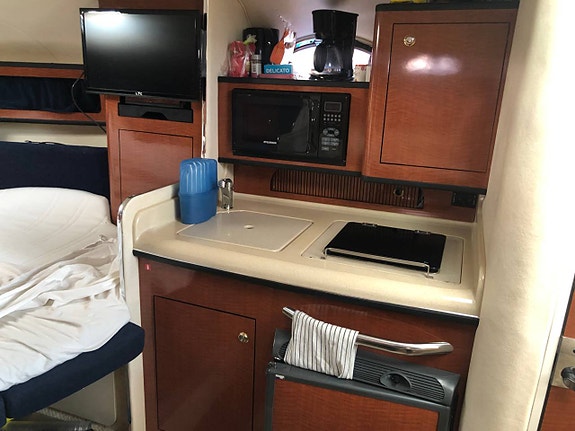Sea ray 280/315 bog ankarspel elverk 399,000kr 7 of 12