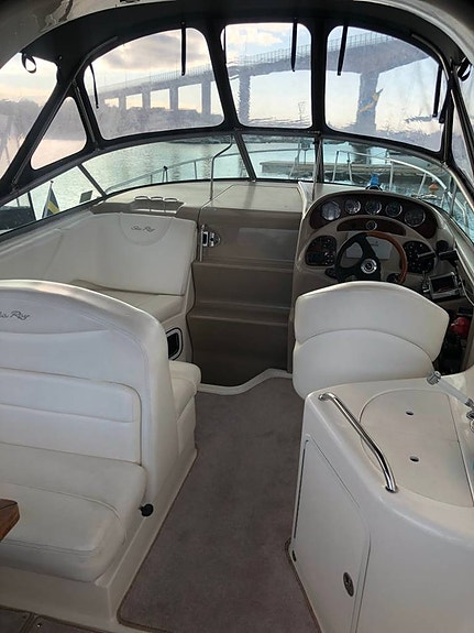 Sea ray 280/315 bog ankarspel elverk 399,000kr 4 of 12