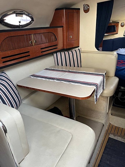 Sea ray 280/315 bog ankarspel elverk 399,000kr 11 of 12