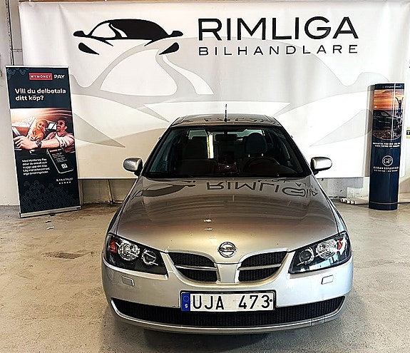 Nissan Almera 3 of 7