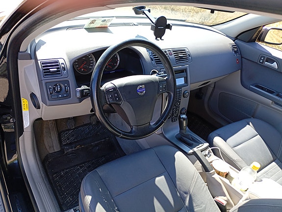 Volvo S40 4 of 6