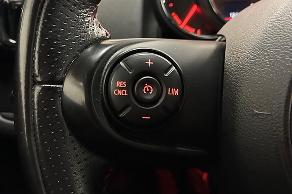MINI Countryman Cooper SE 23 of 27