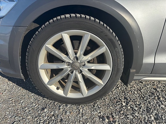 Audi A6 allroad 3 of 5