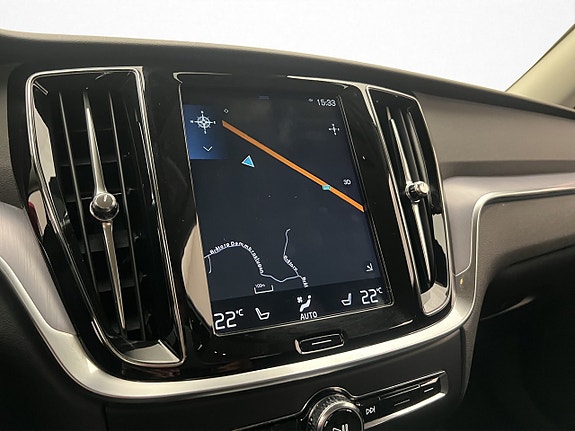 Volvo V60 20 of 30