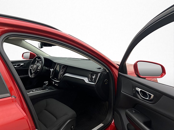 Volvo V60 27 of 30