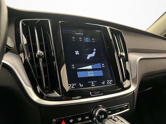 Volvo V60 21 of 30