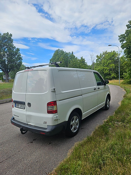 Volkswagen Transporter 4 of 8