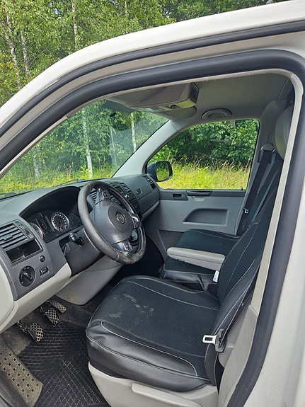 Volkswagen Transporter 7 of 8