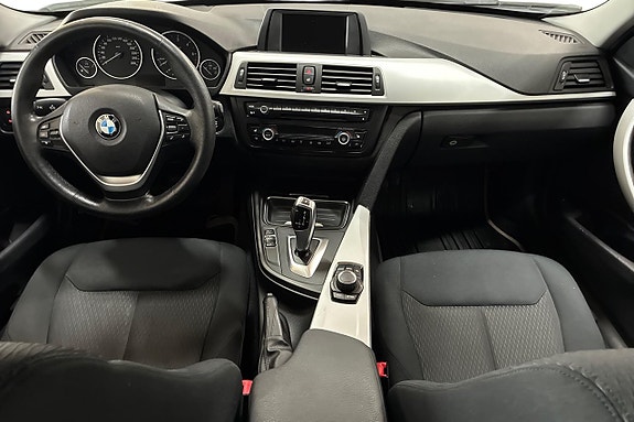 BMW 320d 11 of 25