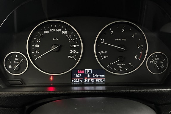 BMW 320d 16 of 25
