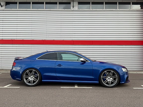 Audi RS5 3 of 11