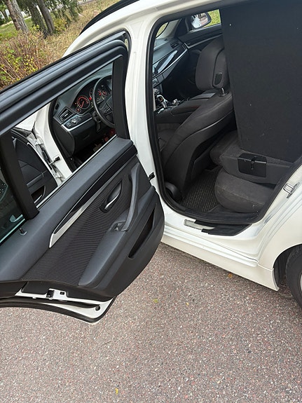 BMW 520d 9 of 12