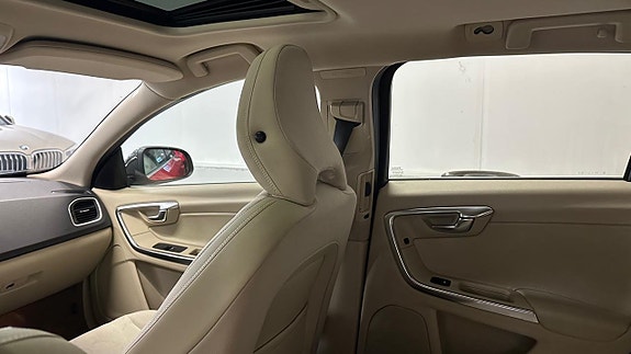 Volvo V60 29 of 30