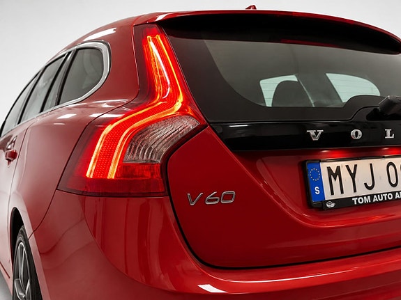 Volvo V60 5 of 30
