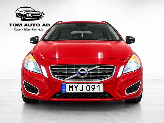 Volvo V60 2 of 30