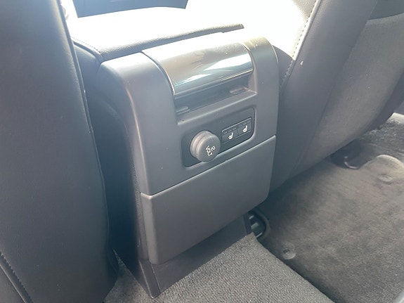 Volvo V70 16 of 22