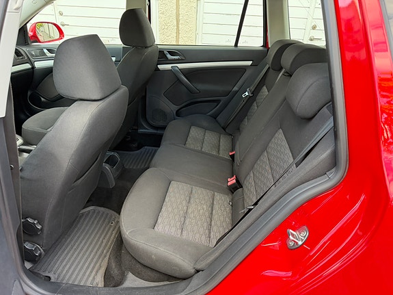 Skoda Octavia 7 of 9
